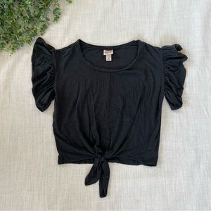 Women’s Grey Front Tie Shirt w/ Ruffle Sleeve